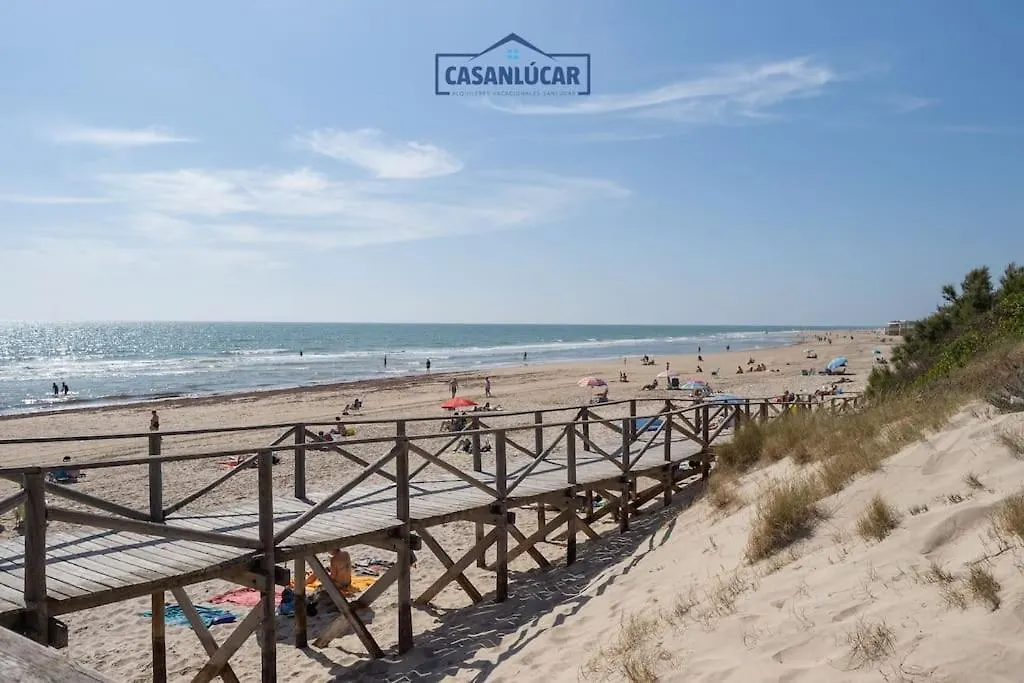 Ballena Beach - Primera Linea Rota